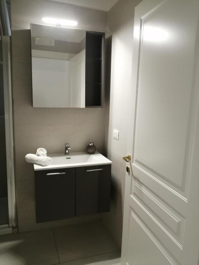 Casa Vacanza -Trani Centro Екстер'єр фото
