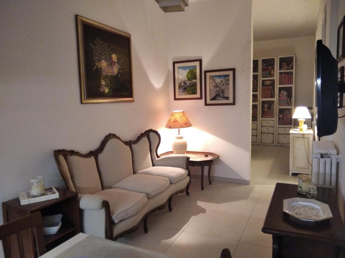 Casa Vacanza -Trani Centro Екстер'єр фото
