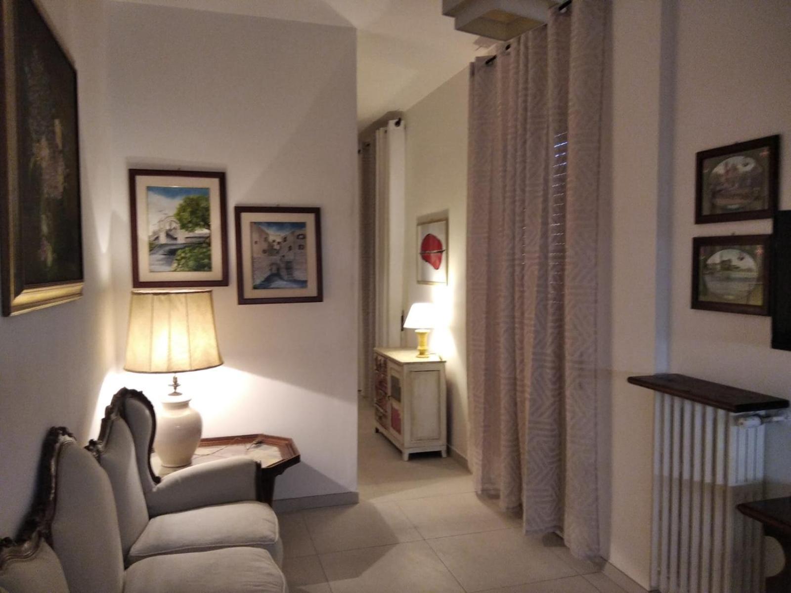 Casa Vacanza -Trani Centro Екстер'єр фото